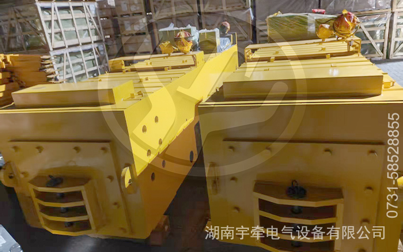 10噸架線式電機(jī)車(chē)港口3.jpg